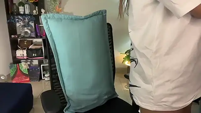 roseofvenom online show from February 4, 5:41 pm