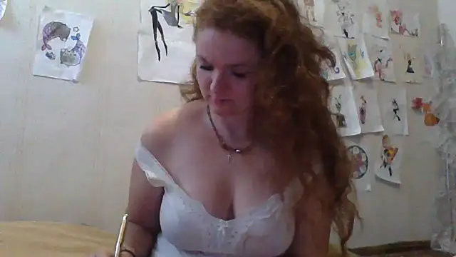 Rae Jeannie online show from September 25, 1:15 pm