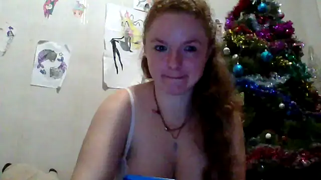 Snapshot of Rae_Jeannie chatting on December 15, 5:23 am Rae Jeannie online show from December 15, 5:23 am