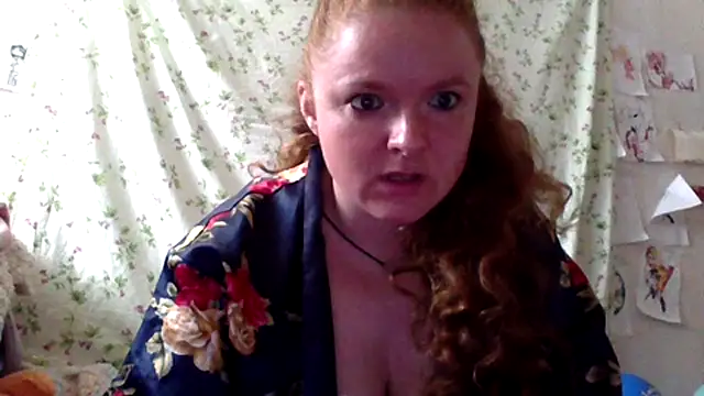 Snapshot of Rae_Jeannie chatting on June 4, 7:14 am Rae Jeannie online show from June 4, 7:14 am