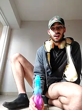 Levi Latino online show from October 25, 10:23 am