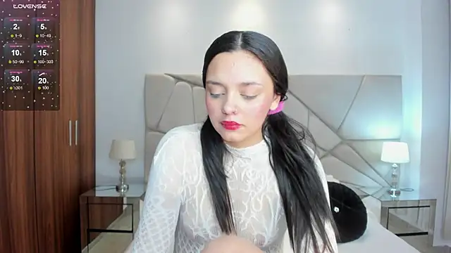 amelia cherry online show from February 8, 11:44 am