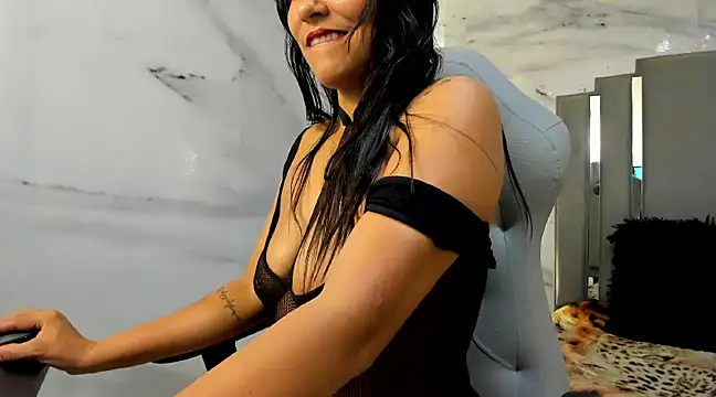 Lorena watson online show from February 18, 9:43 am