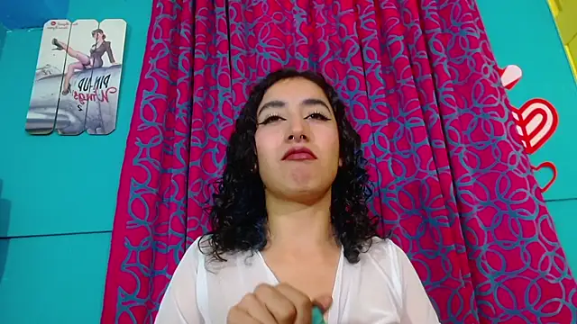 valerie mase online show from March 15, 8:43 pm