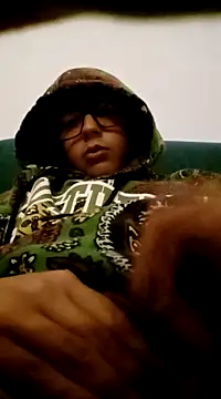 Snapshot of mauri200 chatting on January 2, 5:39 pm mauri200 online show from January 2, 5:39 pm