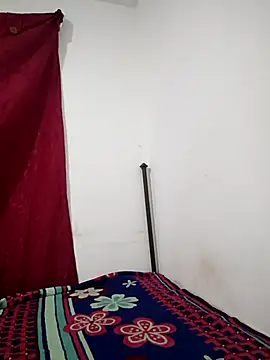 Snapshot of Brendabluee chatting on October 13, 8:53 pm Brendabluee online show from October 13, 8:53 pm