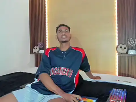 Evans777  online show from January 8, 8:07 pm