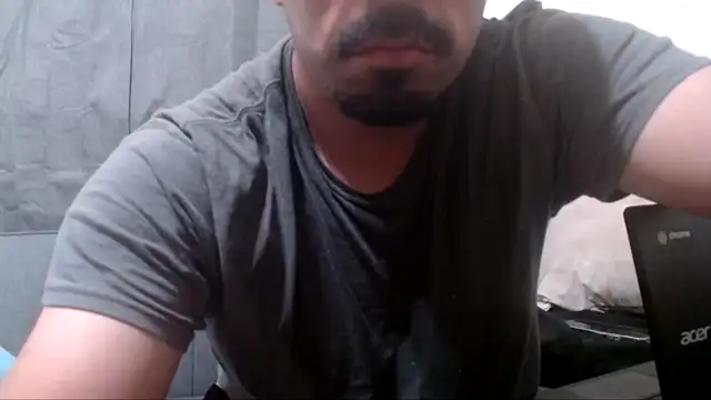 k1oudE online show from April 20, 10:33 pm