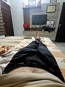 pyasevickybabu563 online show from March 13, 3:39 pm