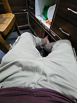 pyasevickybabu563 online show from October 3, 12:35 pm