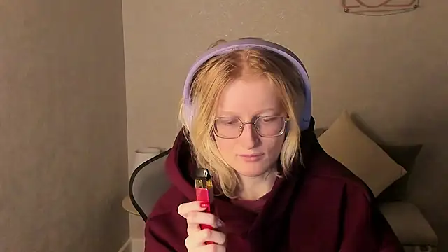 ElizabethHarpper online show from November 25, 1:05 am