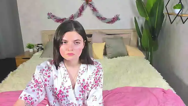 CharlotteMitchell online show from January 11, 11:45 am