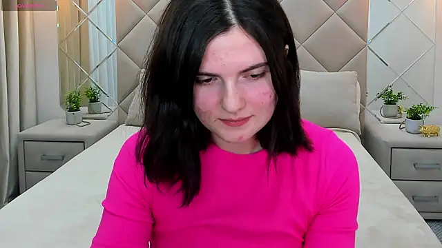 CharlotteMitchell online show from February 8, 11:01 am