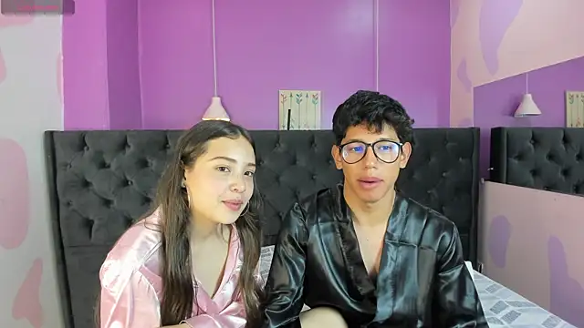 Snapshot of RyanPricee chatting on February 18, 6:37 am RyanPricee online show from February 18, 6:37 am