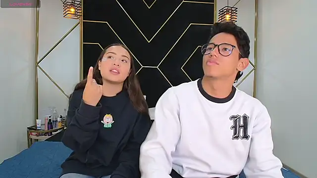 Snapshot of RyanPricee chatting on October 15, 3:39 am RyanPricee online show from October 15, 3:39 am