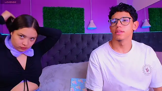 RyanPricee online show from April 8, 1:49 am