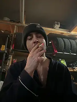 Faded-Solo online show from March 19, 3:43 am