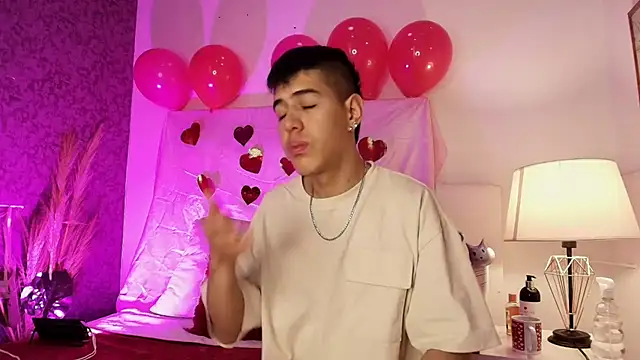 Snapshot of Angel_Khouri chatting on February 14, 8:05 pm Angel Khouri online show from February 14, 8:05 pm