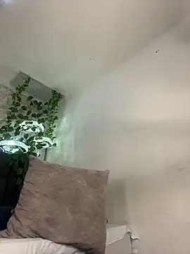 Angel Khouri online show from December 18, 4:29 am