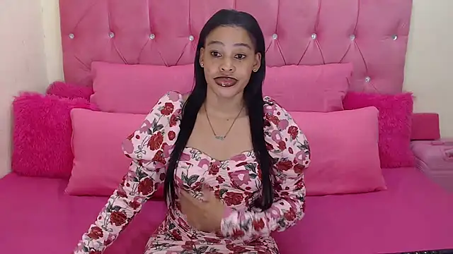 naughtiest baddy online show from October 5, 6:39 pm