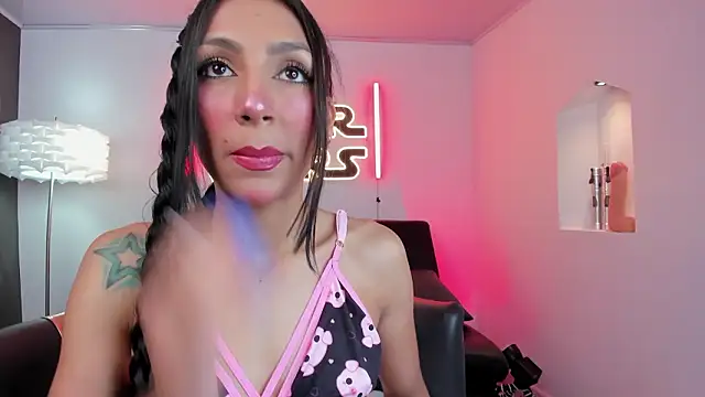 miss   evangeline online show from March 19, 2:04 am