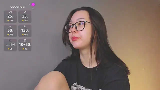 kittenrisha online show from January 28, 10:45 am