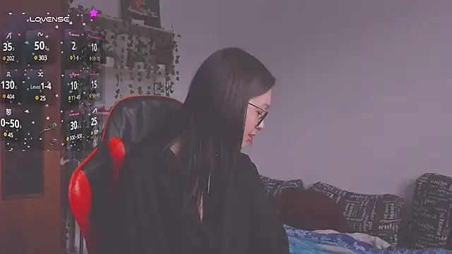 kittenrisha online show from March 18, 10:25 am