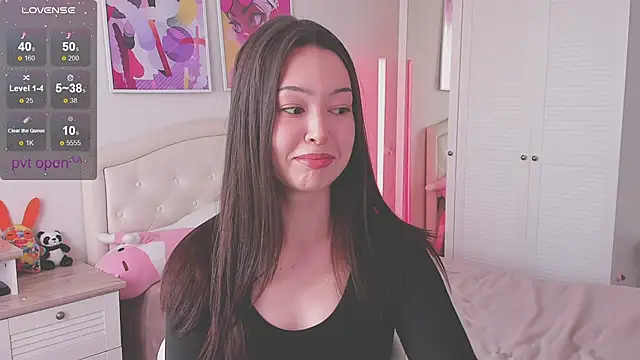 kittenrisha online show from March 17, 4:17 am