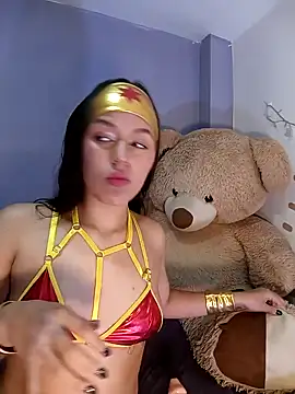 Snapshot of Danni_shy chatting on February 4, 2:43 pm Danni shy online show from February 4, 2:43 pm