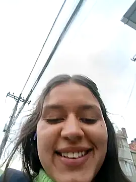 Snapshot of Danni_shy chatting on March 4, 10:27 pm Danni shy online show from March 4, 10:27 pm