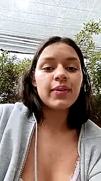 Snapshot of Danni_shy chatting on March 11, 4:40 pm Danni shy online show from March 11, 4:40 pm