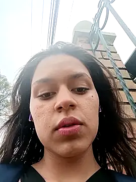 Snapshot of Danni_shy chatting on March 11, 8:20 pm Danni shy online show from March 11, 8:20 pm