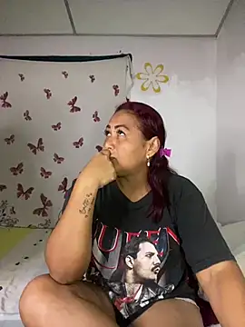 Snapshot of Abigail_BigTits chatting on January 3, 4:11 am Abigail BigTits online show from January 3, 4:11 am