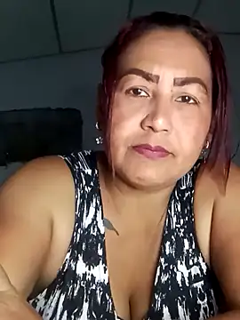 Snapshot of Abigail_BigTits chatting on February 1, 7:34 pm Abigail BigTits online show from February 1, 7:34 pm