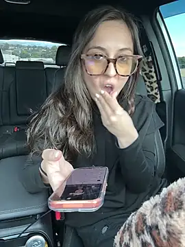 morganbby  online show from April 14, 12:27 am