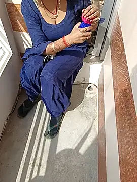 Best-Couple online show from March 3, 8:49 am