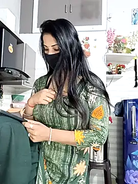 Best-Couple online show from March 2, 3:41 am