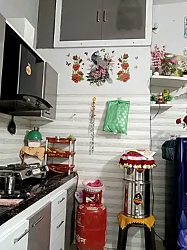 Best-Couple online show from April 14, 3:01 am