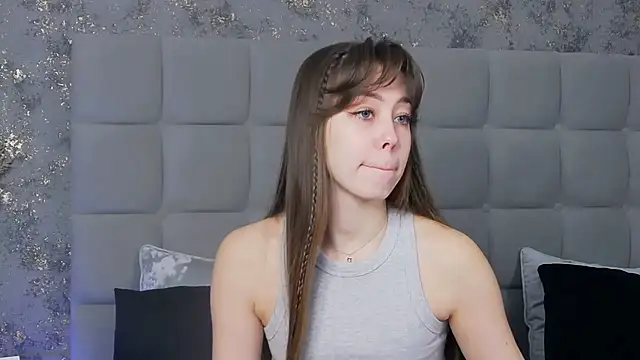 TheEmma online show from February 28, 8:20 am