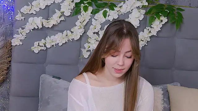 TheEmma online show from November 6, 7:20 am