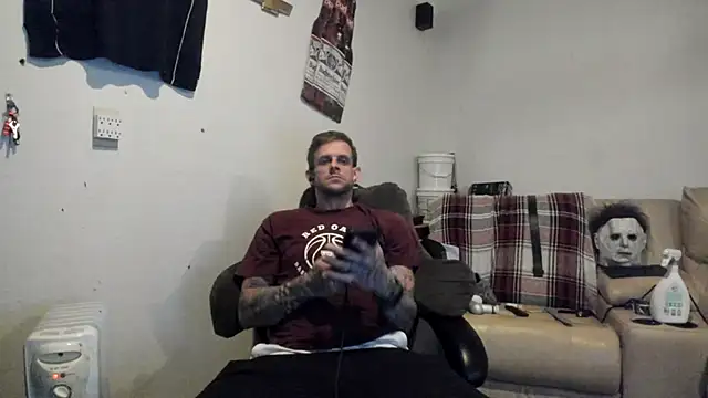 JamesMichael88 online show from March 6, 12:10 am