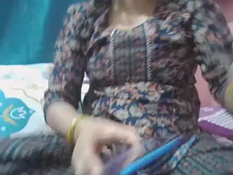 Hot-shanvi online show from March 22, 4:15 pm