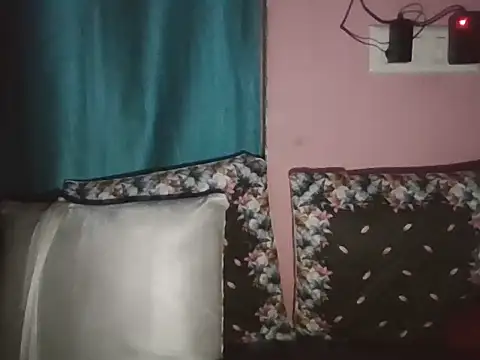 Hot-shanvi online show from October 1, 12:05 am