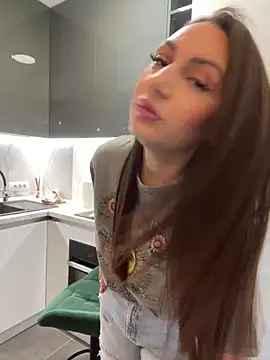 Snapshot of claraxjoyy chatting on March 12, 4:51 am claraxjoyy online show from March 12, 4:51 am