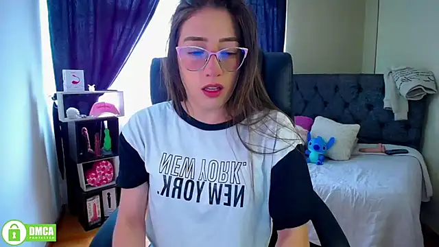 Qadesh Boix online show from March 22, 6:25 pm