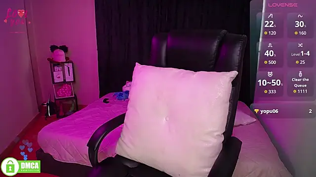 Qadesh Boix online show from September 12, 12:05 pm