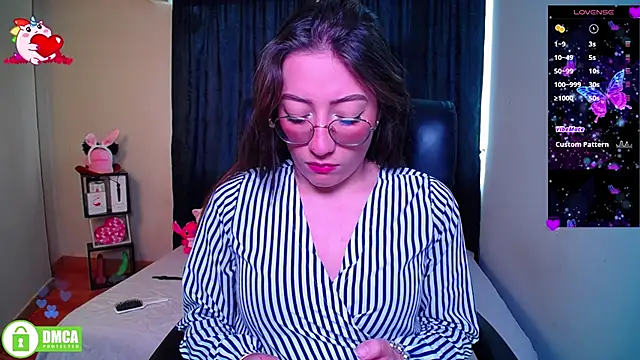 Qadesh Boix online show from October 3, 6:49 pm