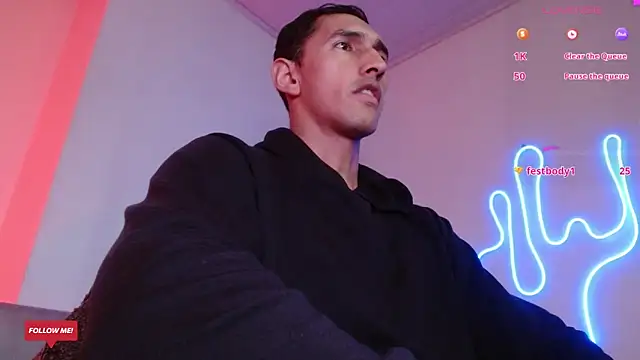 Joylopez fit online show from March 12, 2:12 pm