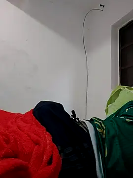 fredfgr online show from April 19, 8:33 pm