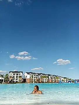 Snapshot of Thando04 chatting on February 7, 2:58 pm Thando04 online show from February 7, 2:58 pm